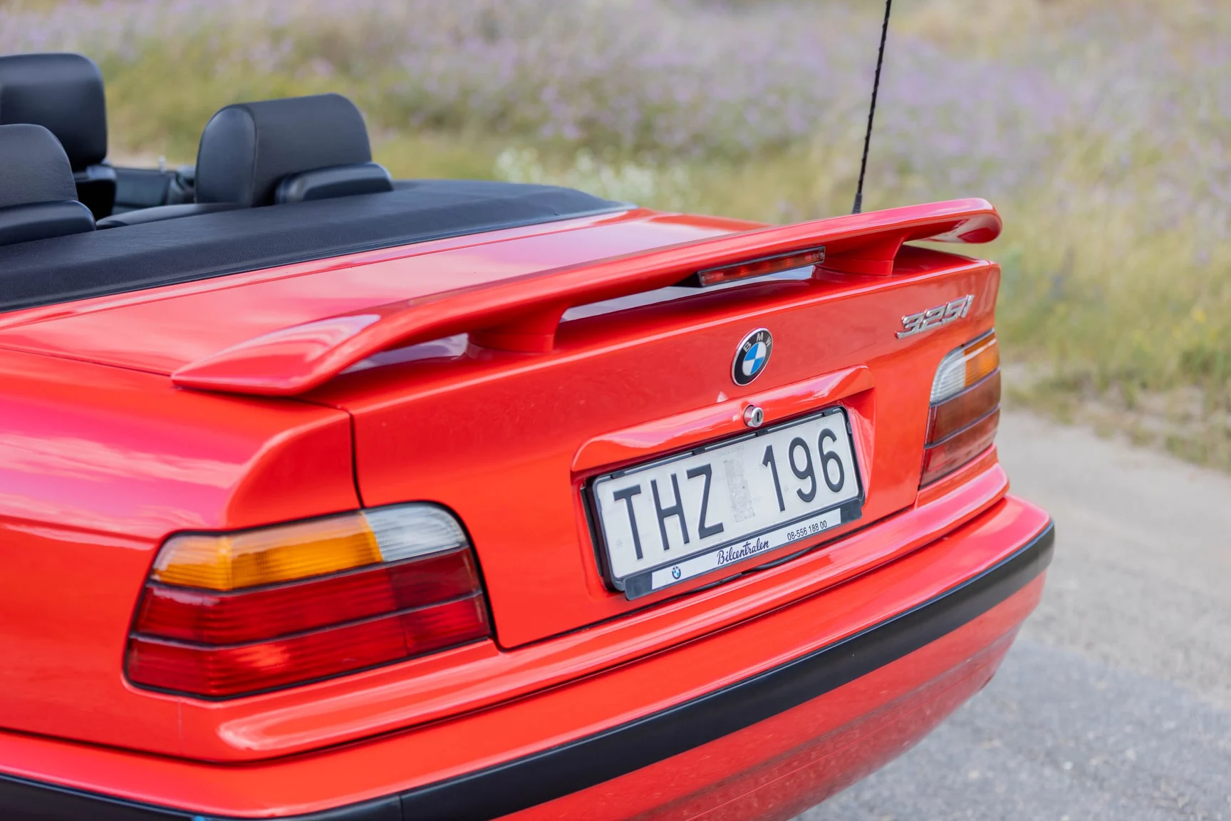 Aussenfoto 1994 BMW 325i Convertible (33)