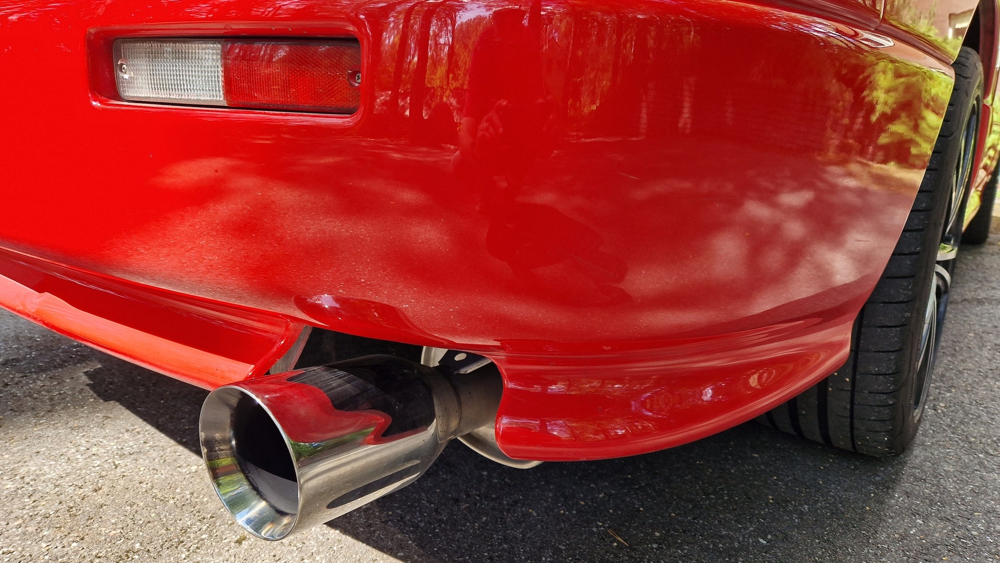 Exterior image of 1992 Dodge Stealth RT/T Twin Turbo (16)