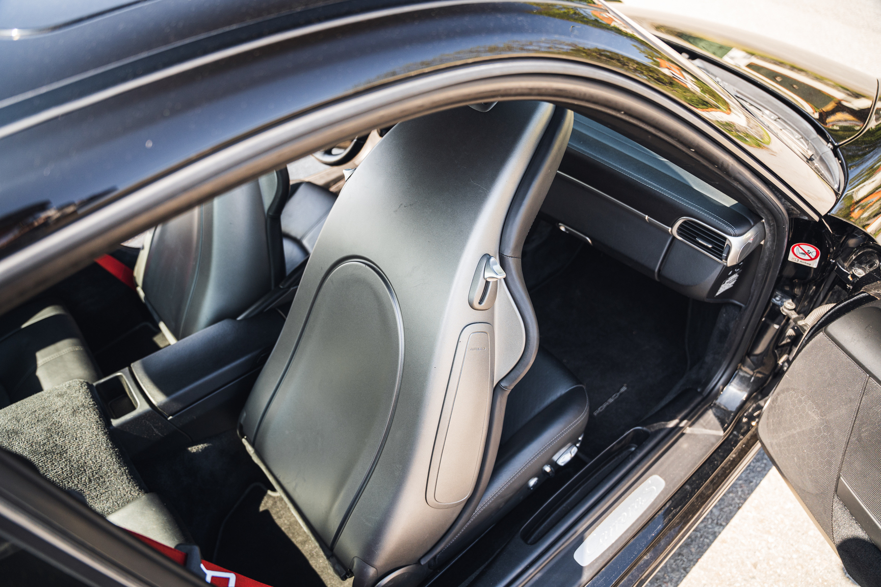 Interior image of 2009 Porsche 997.2 C2S Manuell (43)