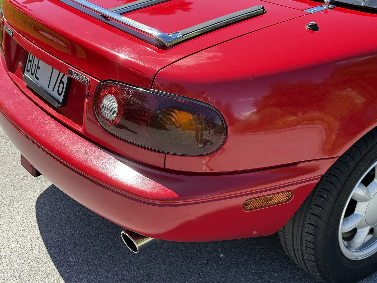 Exteriörbild på 1991 Mazda MX-5 Miata (27)