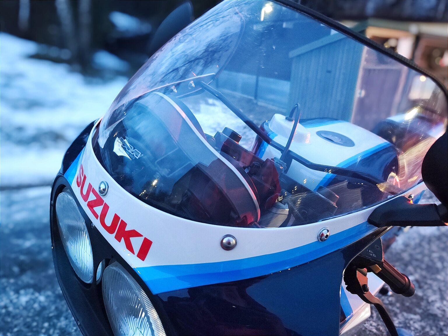 Aussenfoto 1986 Suzuki GSX-R1100