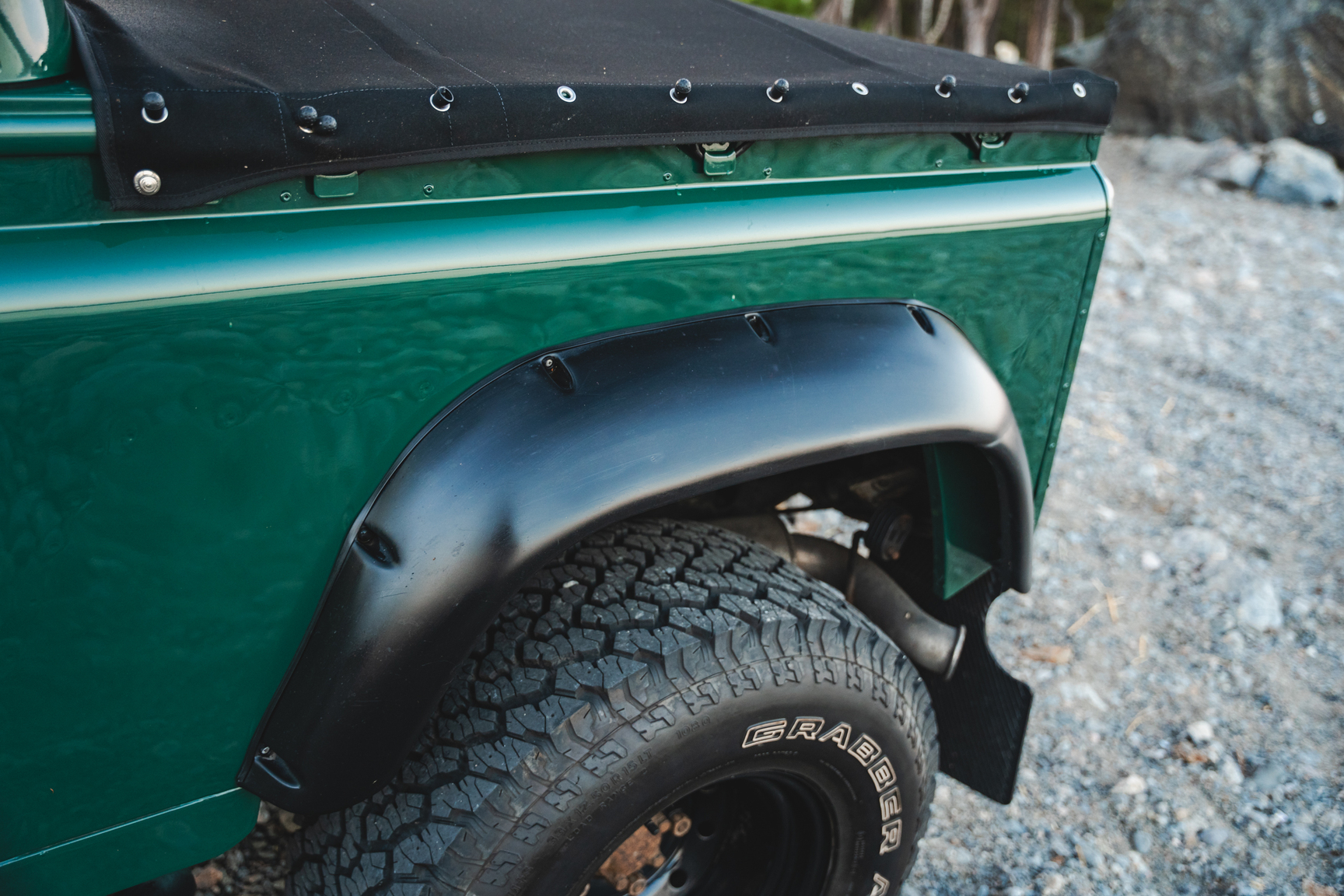 Exteriörbild på 2003 Land Rover Defender TD5 90 Pickup (48)