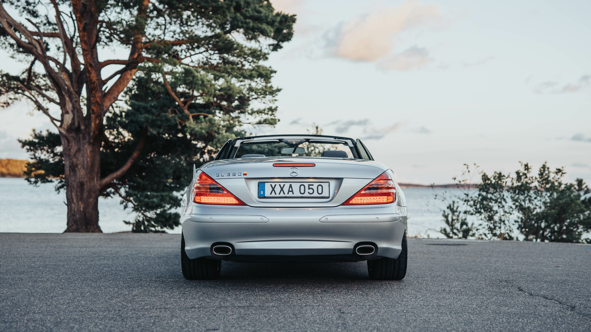 Exteriörbild på 2006 Mercedes Benz SL350 (4)