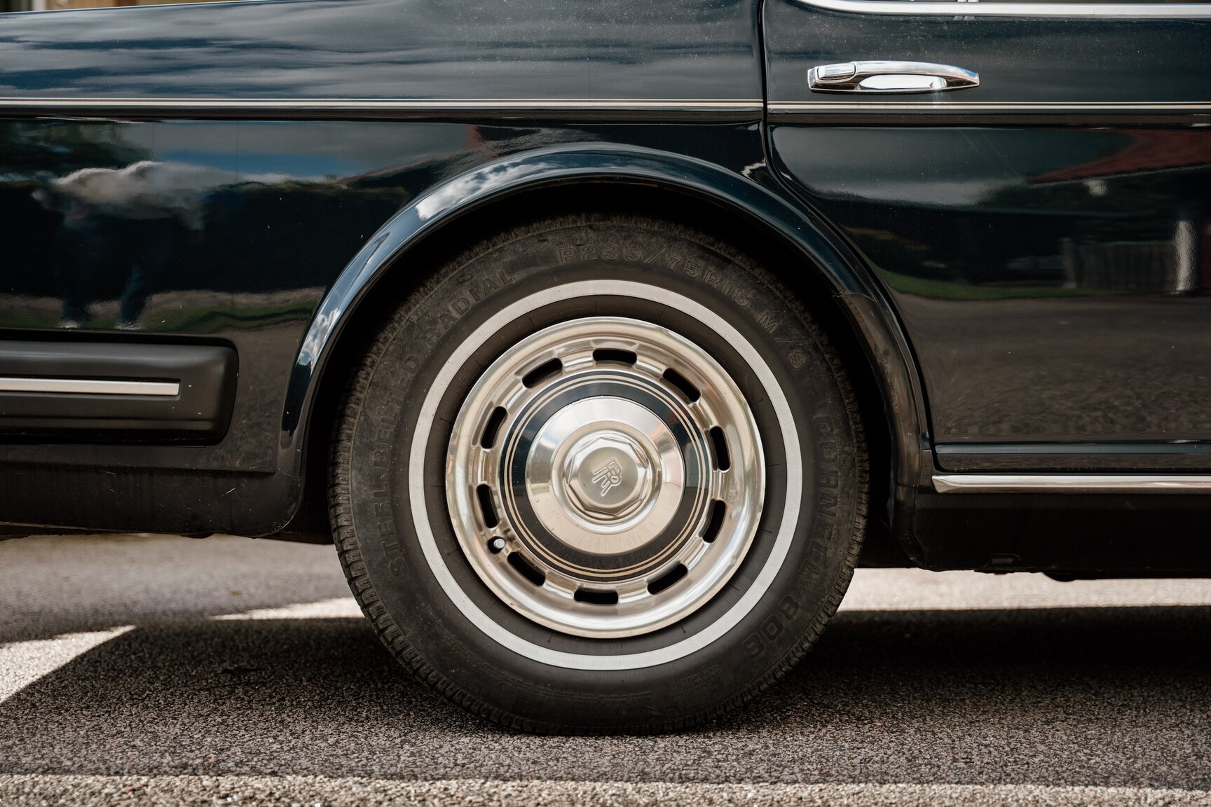 Exteriörbild på 1982 Rolls Royce Silver Spirit