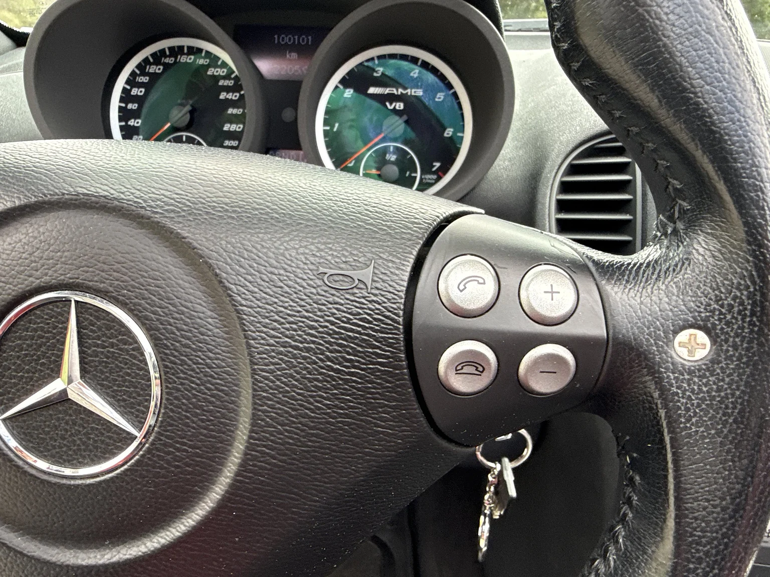 Interiörbild 2005 Mercedes-Benz SLK 55 (20)