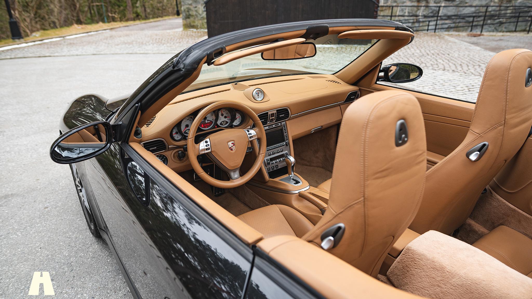 Interior image of 2008 Porsche 997 4S Cabriolet 