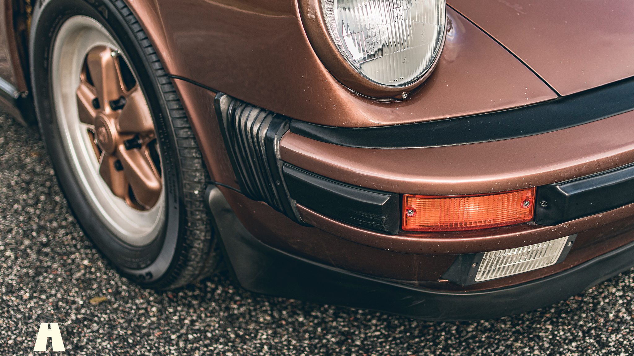 Aussenfoto 1989 Porsche 911 Carrera 3.2 Targa (19)