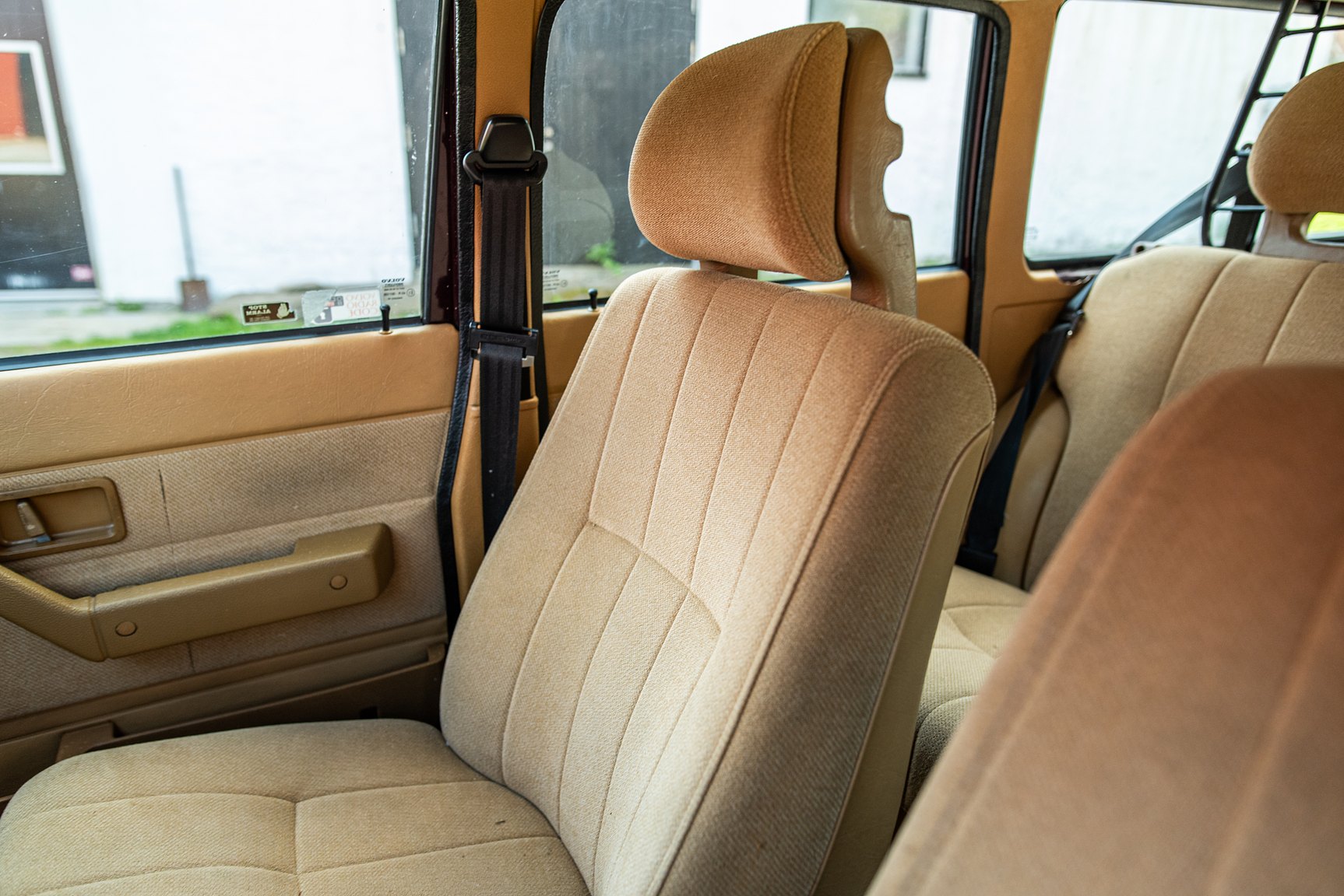 Innenraumfoto von 1993 Volvo 245 GL Classic "No Reserve Auction"