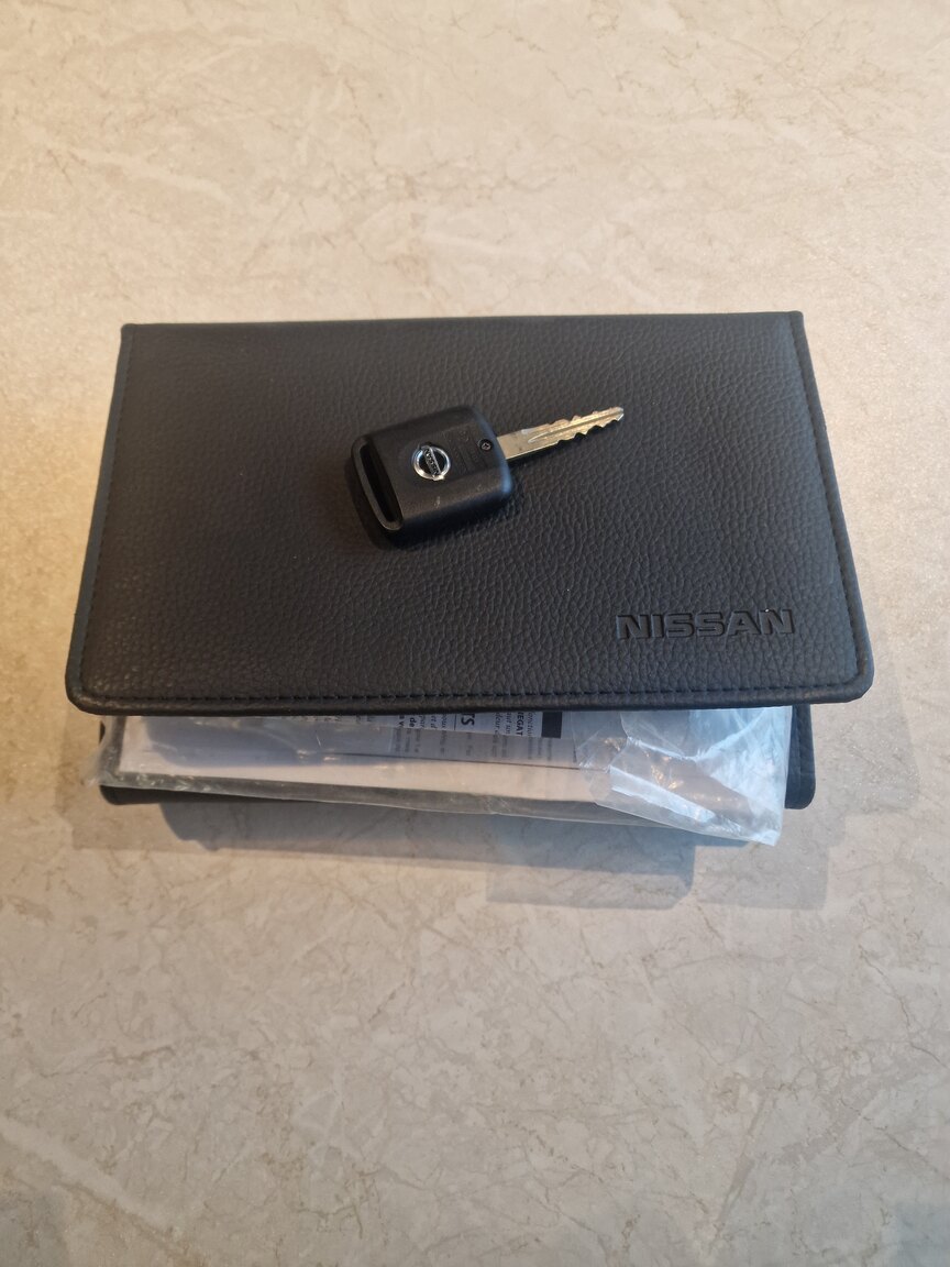 Documentation for 2004 Nissan 350Z