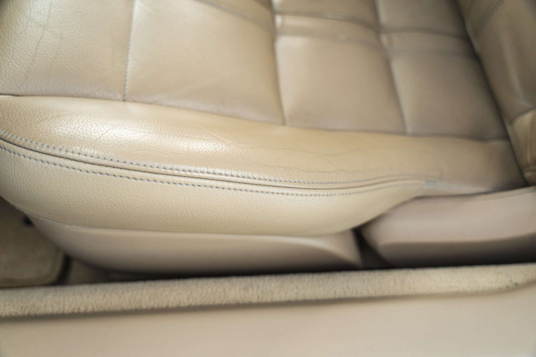 Interior image of 2009 Jaguar XK