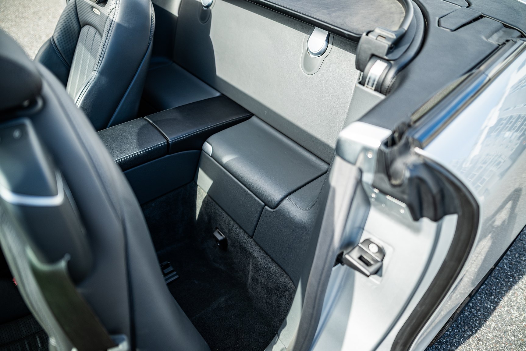 Interior image of 2002 Mercedes SL 55 AMG