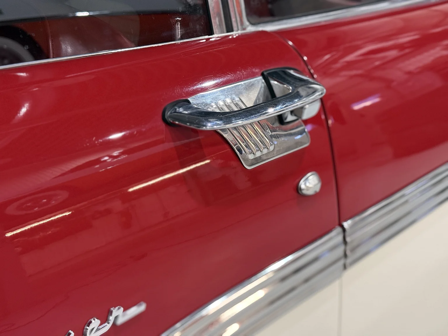 Aussenfoto 1956 Ford Fairlane Sunliner V8 5.1 (62)