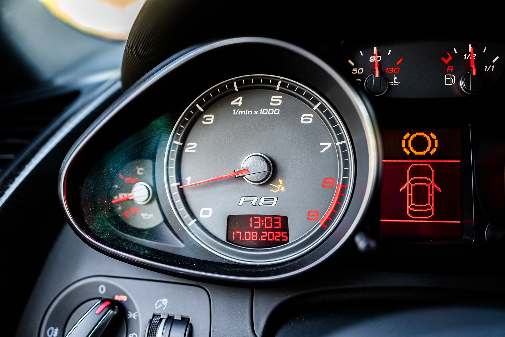 Interior image of 2008 Audi R8 4.2 V8 Turbo Manuell