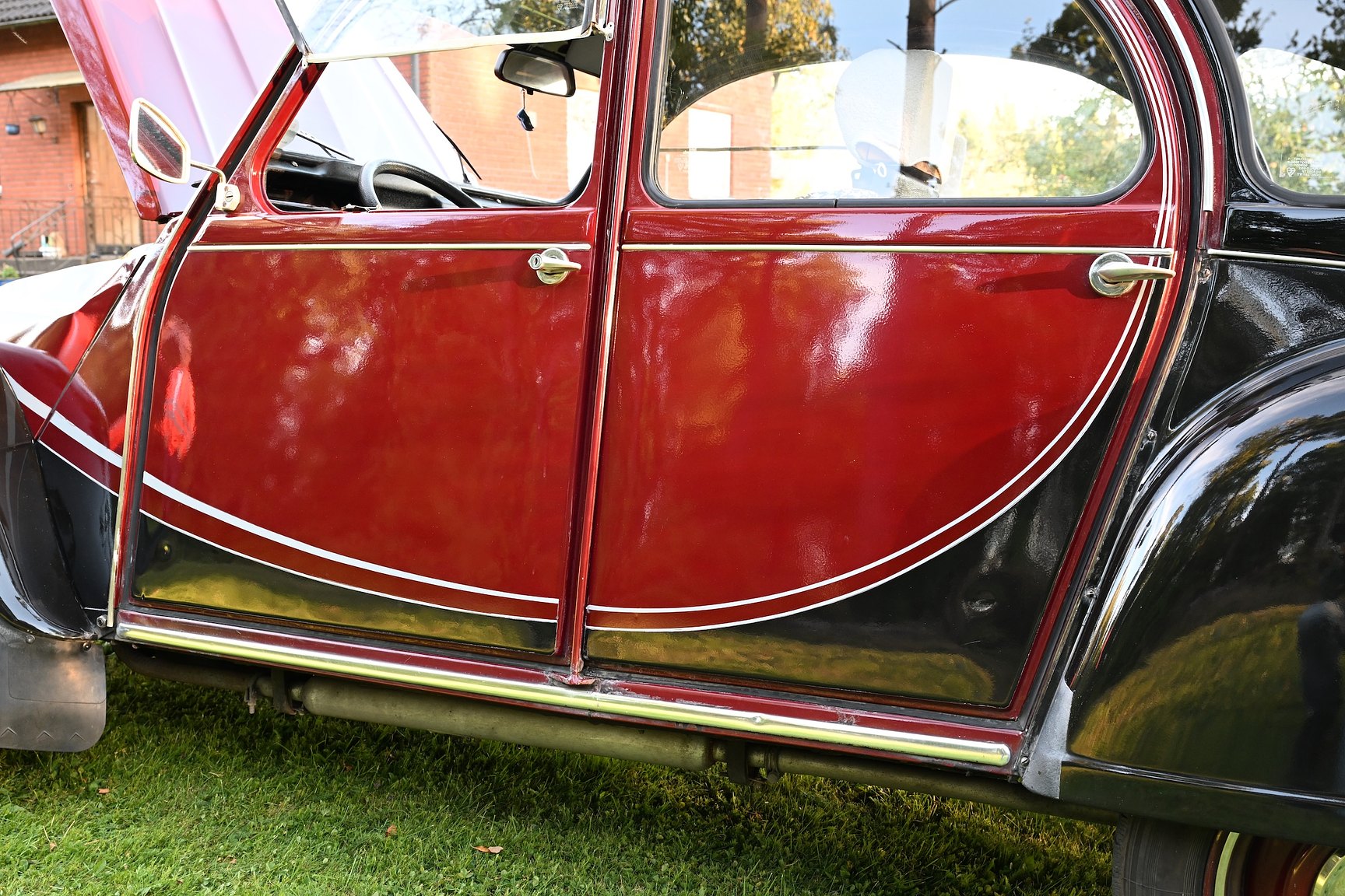 Exterior image of 1981 Citroën 2CV Charleston