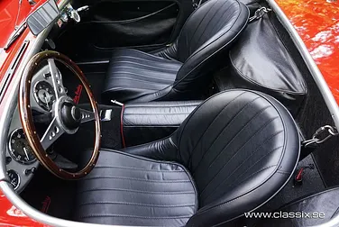 #<Image:0x00007fe2cfd2eb00>