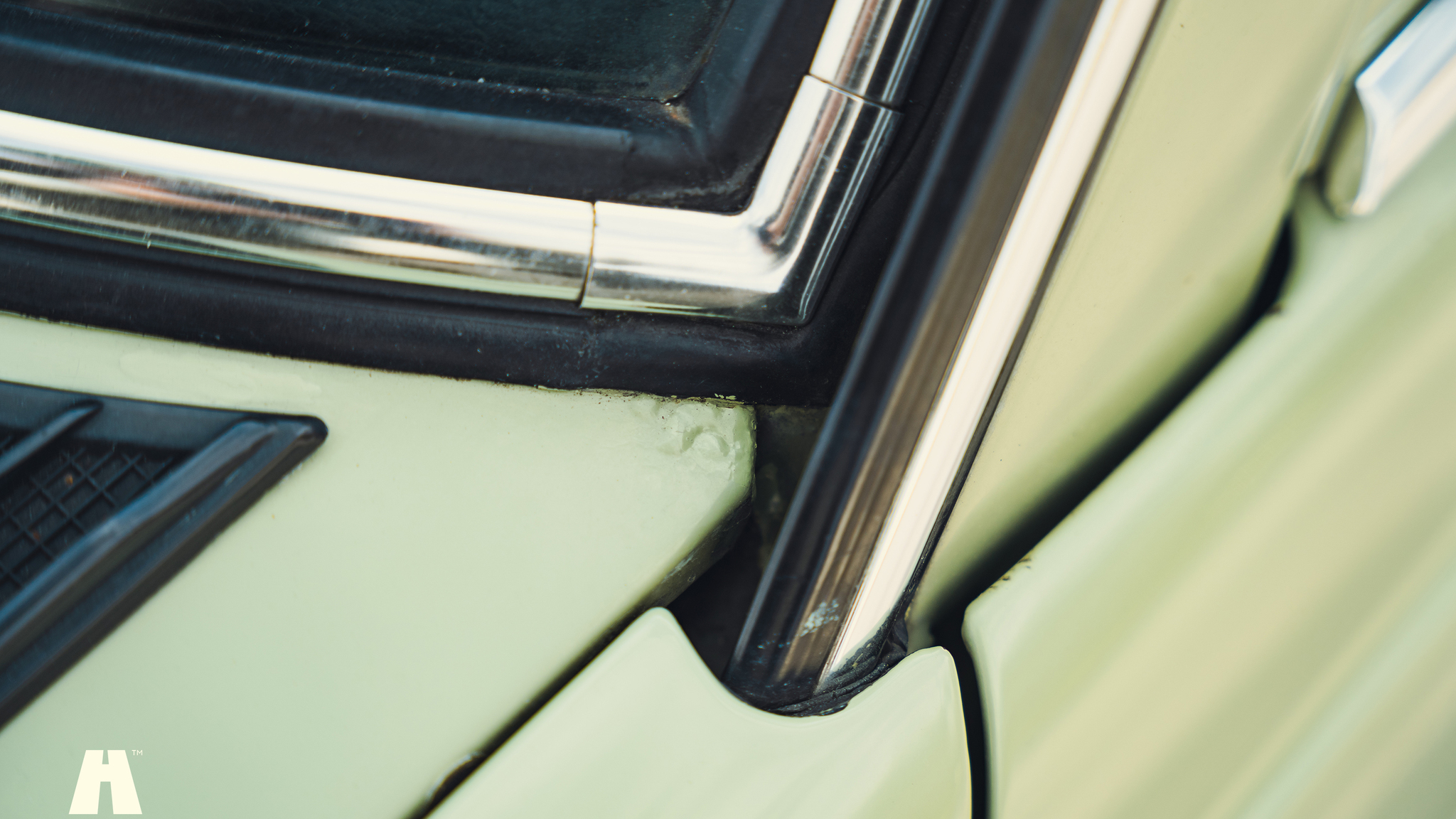 Aussenfoto 1979 Mercedes Benz 230