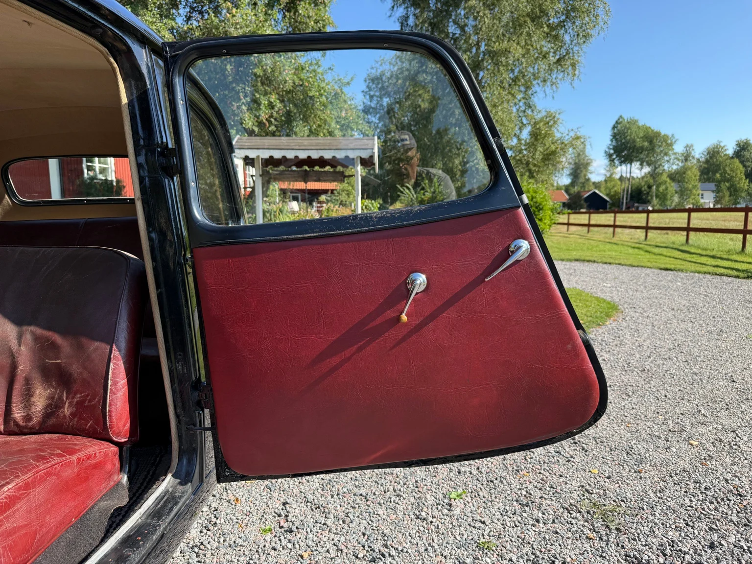 Interior image of 1951 Citroën CV 11  Sedan  (6)