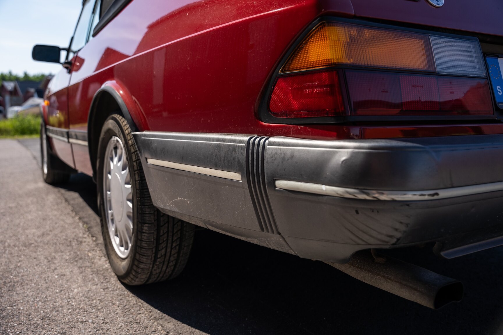 Exterior image of 1988 Saab 900 Turbo Convertible