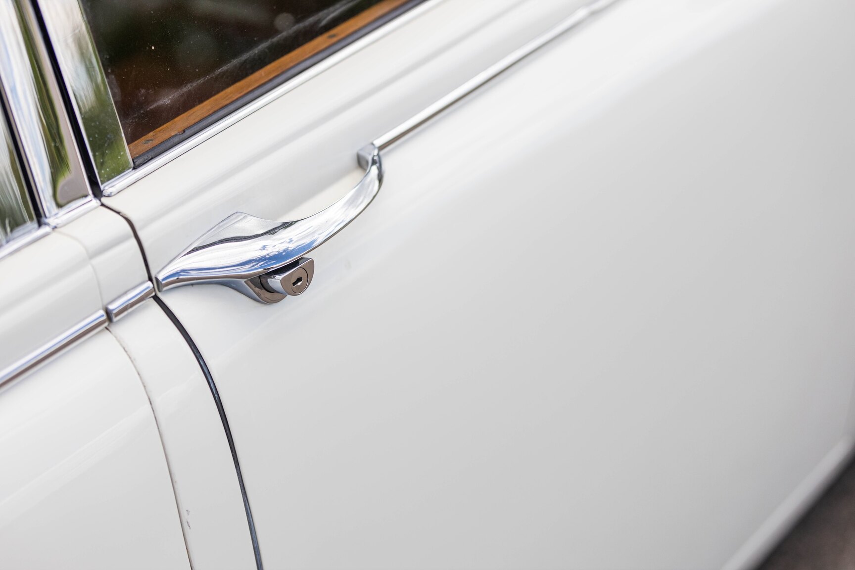 Exterior image of 1968 Jaguar 340 XK Mark II
