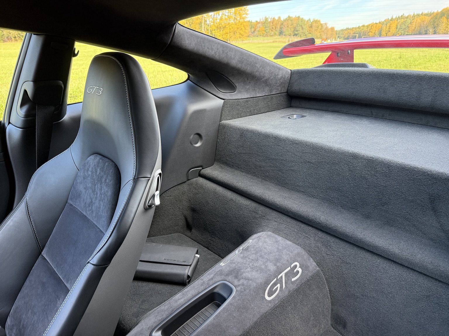 Interiörbild 2018 PORSCHE 911 GT3 (15)