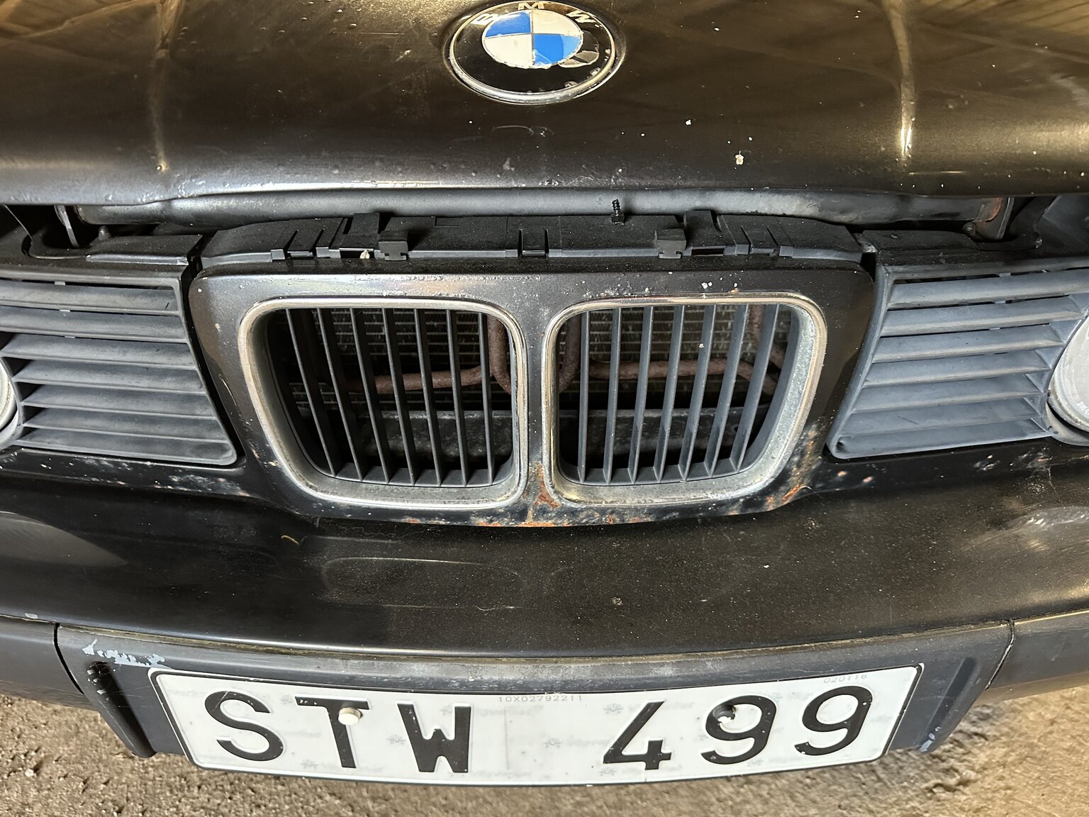 Exteriörbild på 1988 BMW 535i