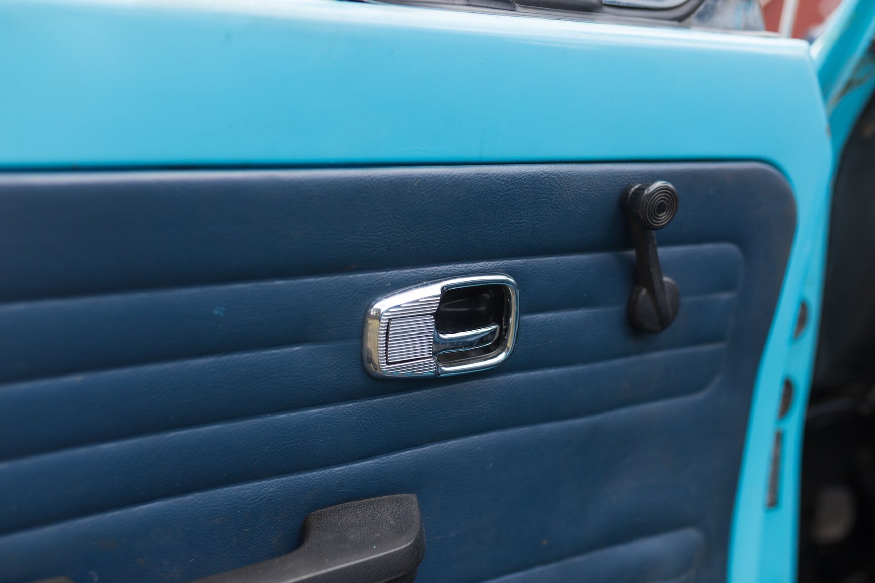 Interior image of 1974 VW 1303 LS CAB (31)