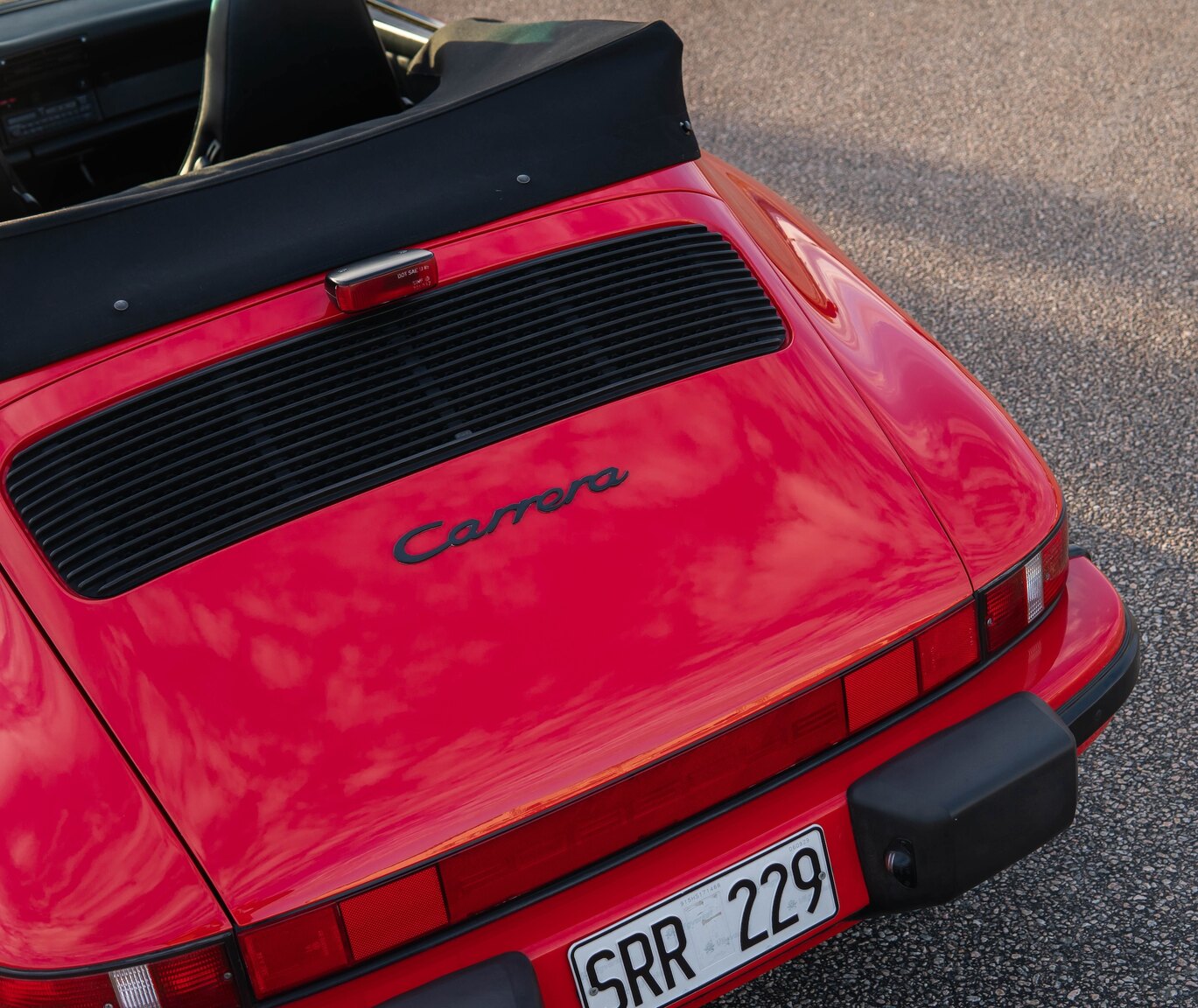 Aussenfoto 1987 Porsche 911 Carrera Cab 3.2