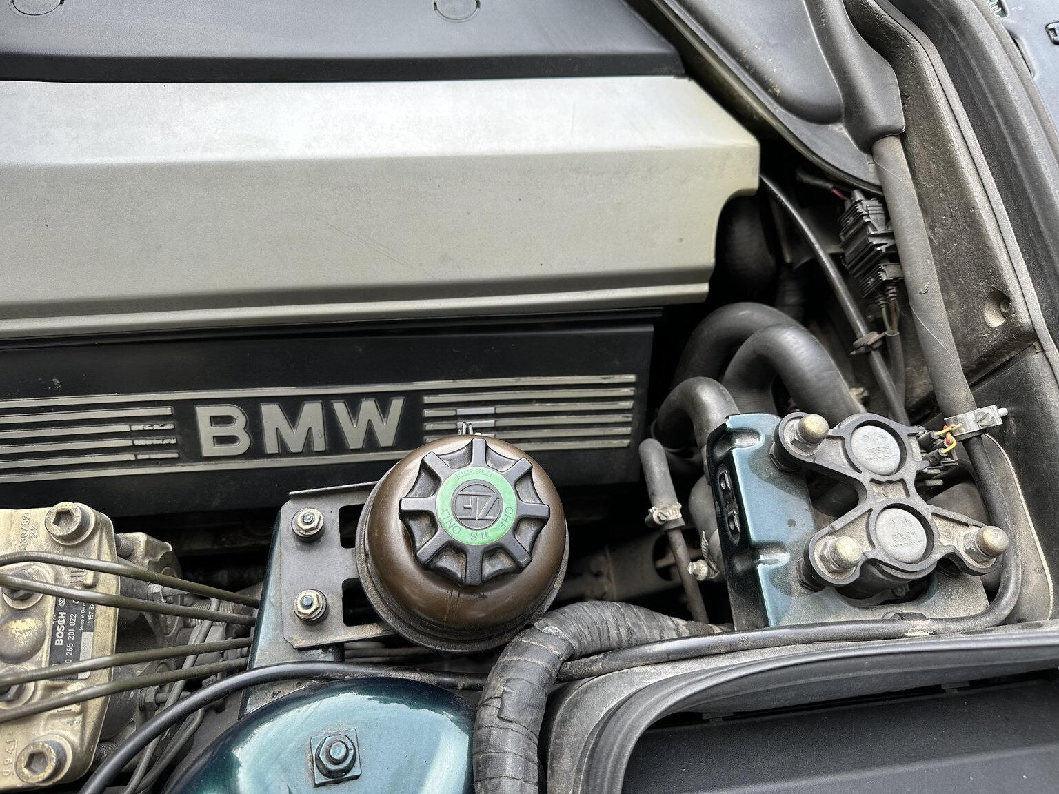 1992 BMW 740iA, Mekanik