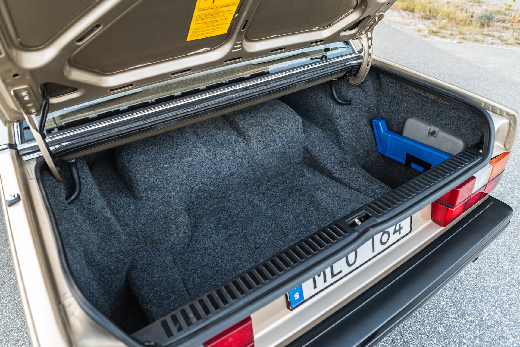 Innenraumfoto von 1986 Volvo 760 GLE 2.8 V6 Automatisk