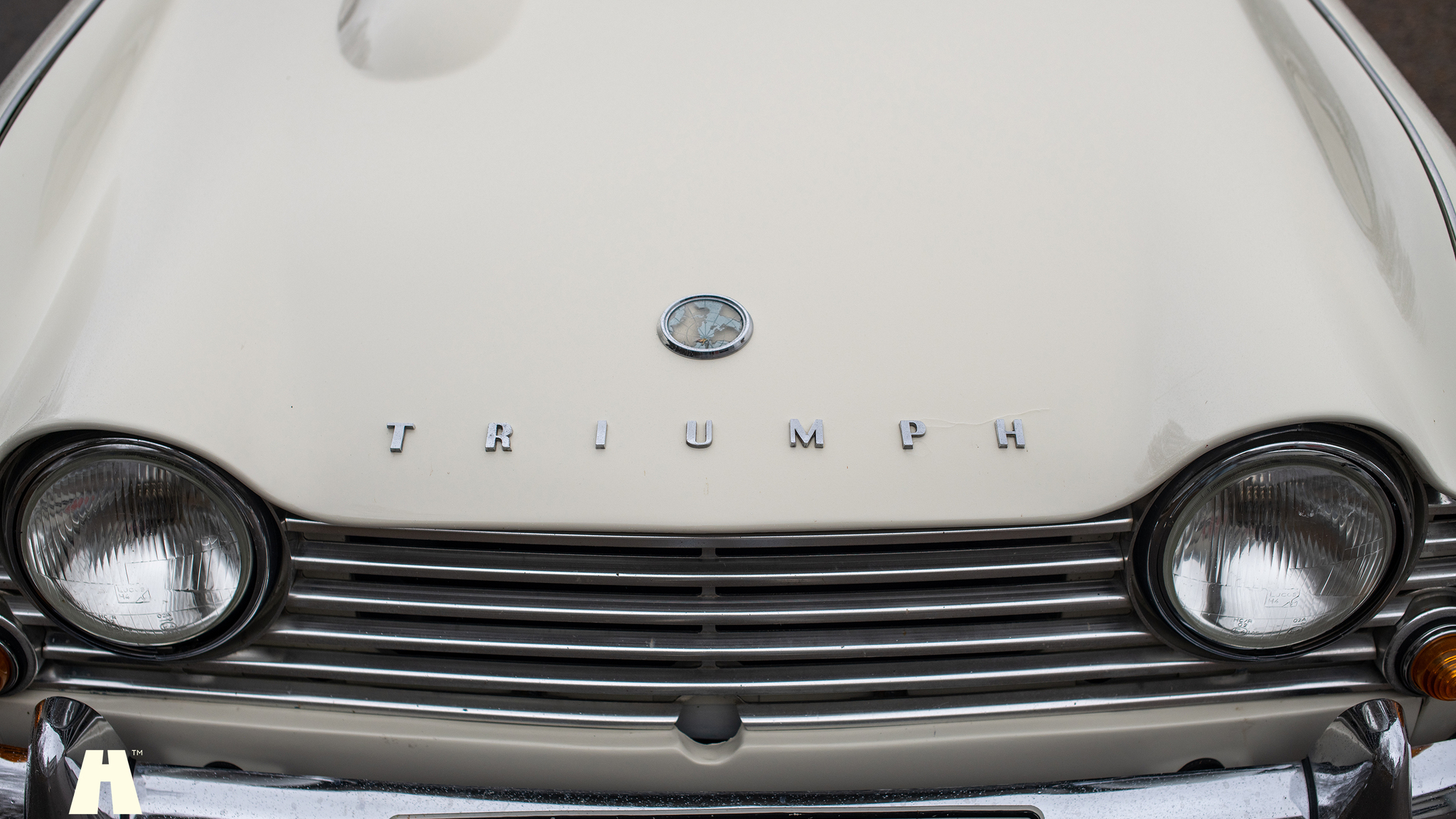 Aussenfoto 1966 Triumph TR4 A