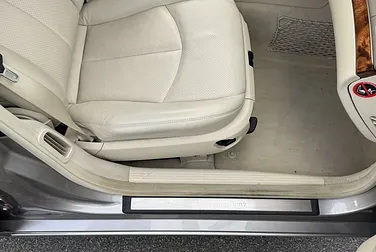 #<Image:0x00007f2ff2857950>