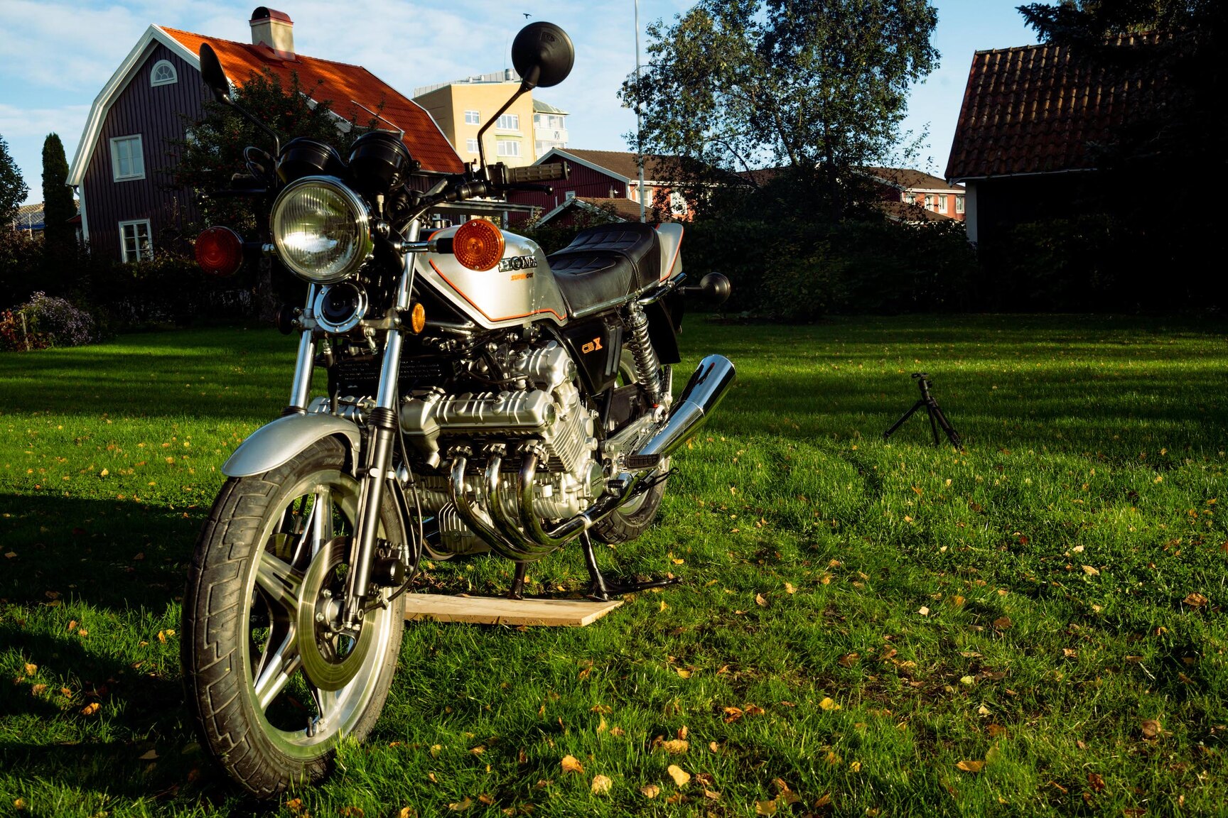 Exterior image of 1979 Honda CBX Super Sport (8)