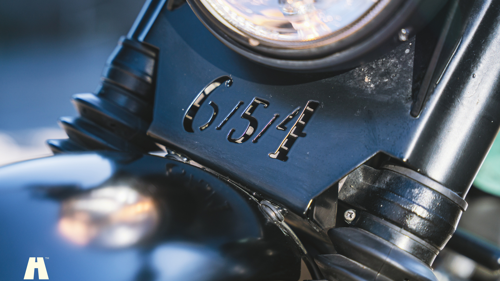 Aussenfoto 2010 Triumph Bonneville T100 "Scrambler" (25)