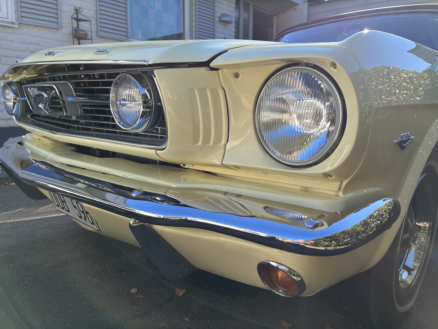 Exteriörbild på 1966 Ford Mustang Cabriolet 289cui