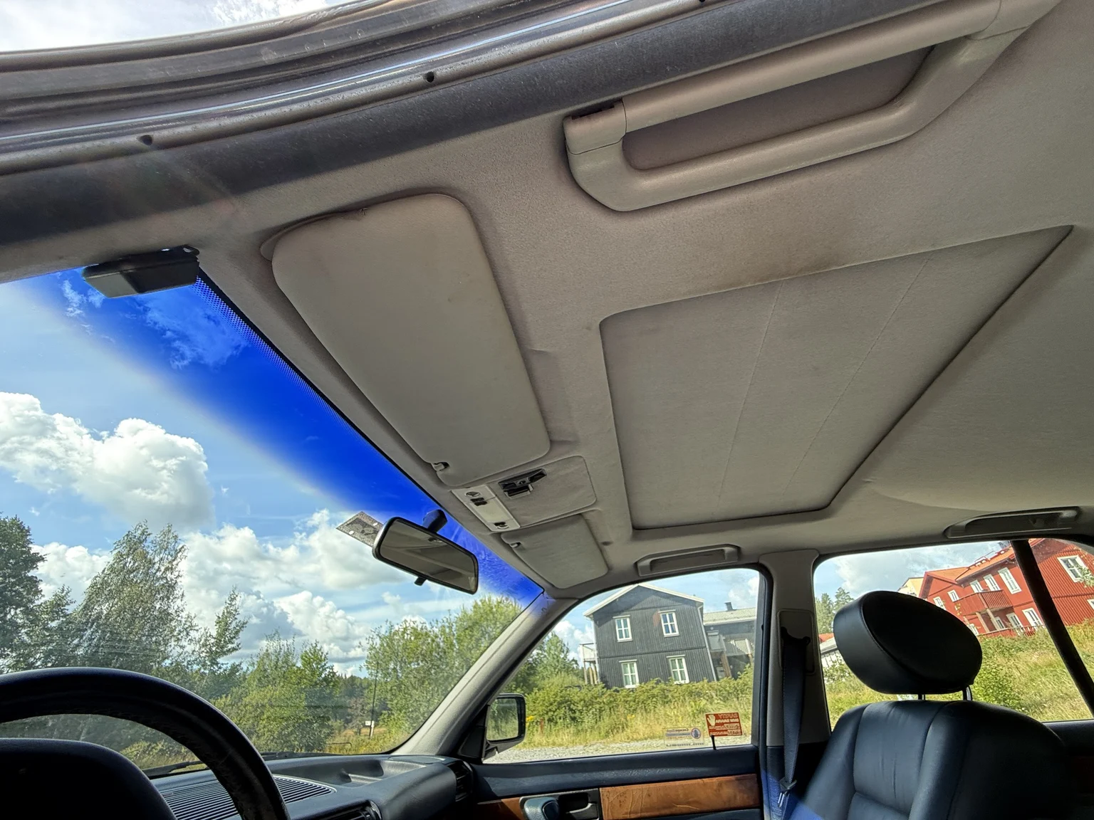 Innenraumfoto von 1990 BMW 750i (48)