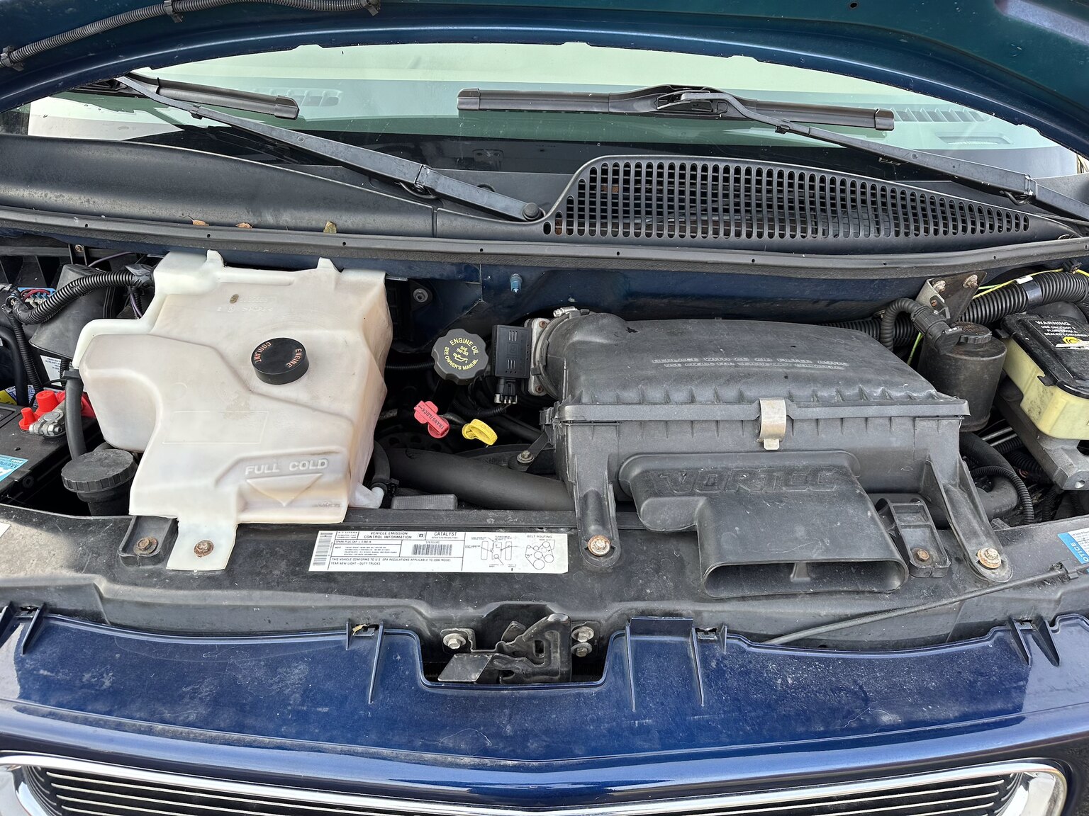 Image of 2000 GMC Savana G1500 Conversion Van mechanics