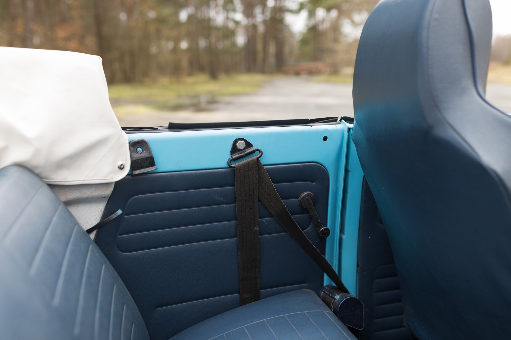 Interiörbild 1974 VW 1303 LS CAB (41)