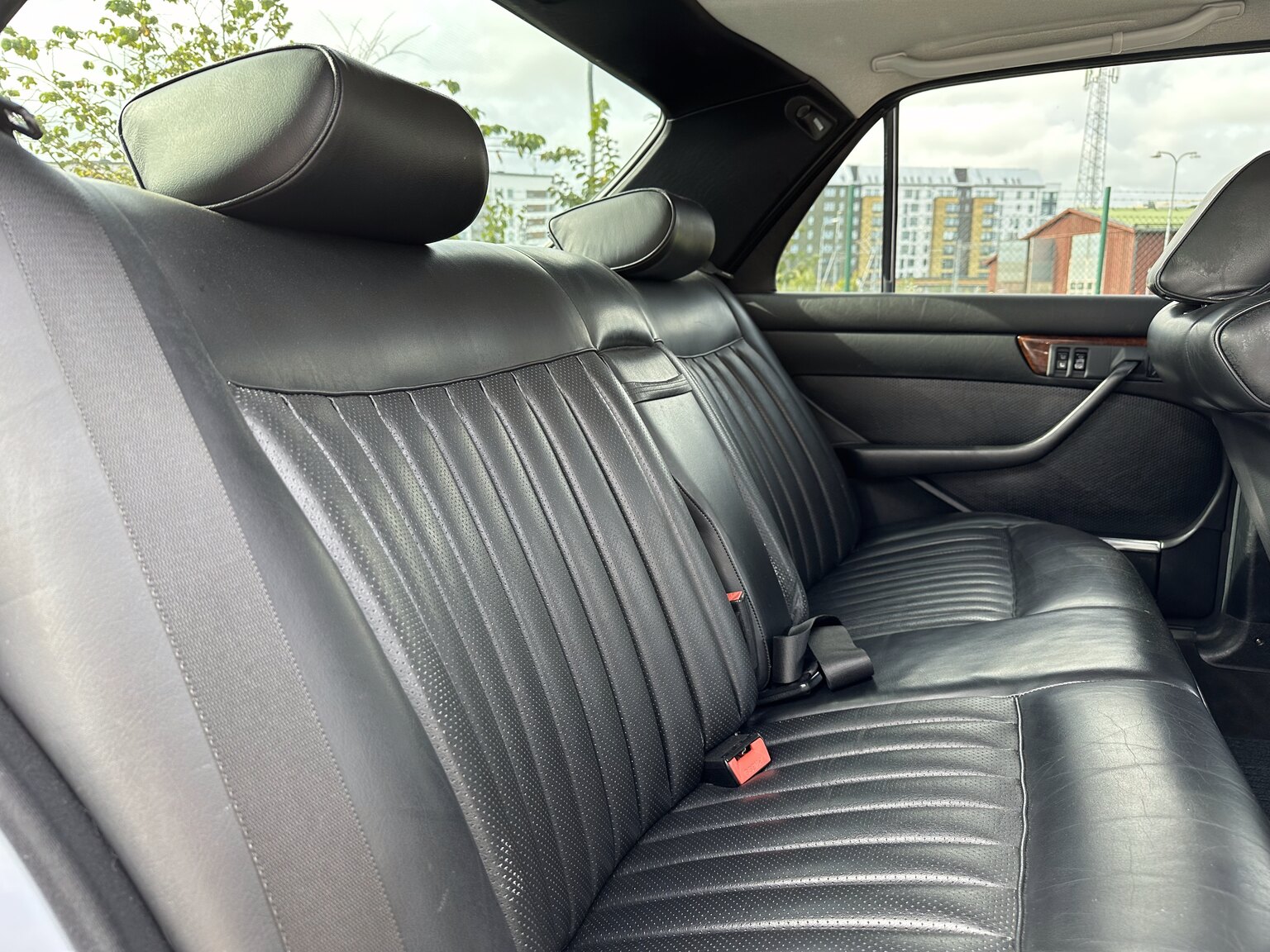 Interior image of 1987 Mercedes 300 SE