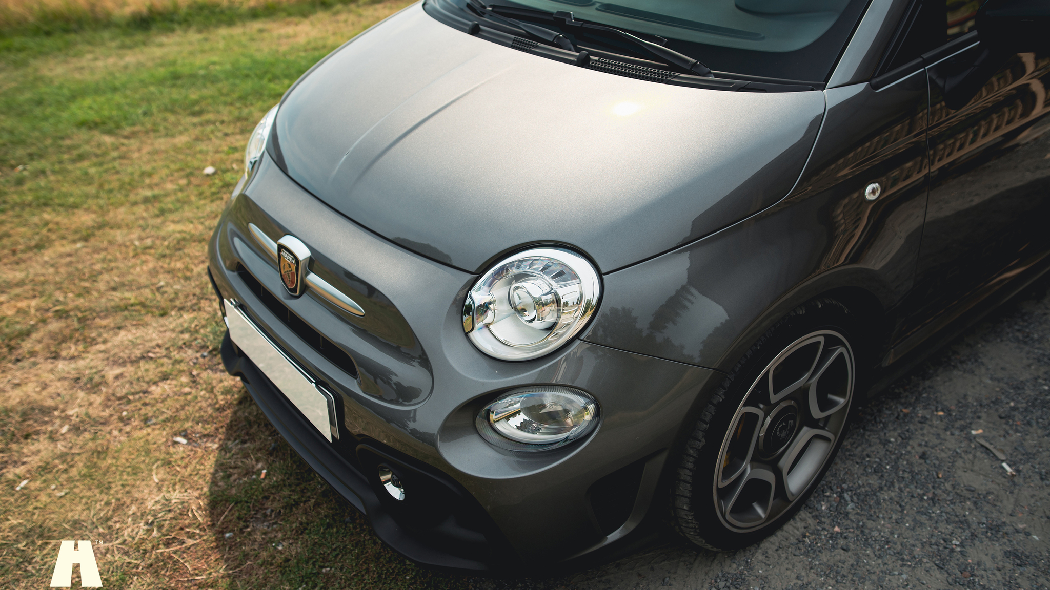 Exteriörbild på 2018 Abarth 595 Turismo CAB
