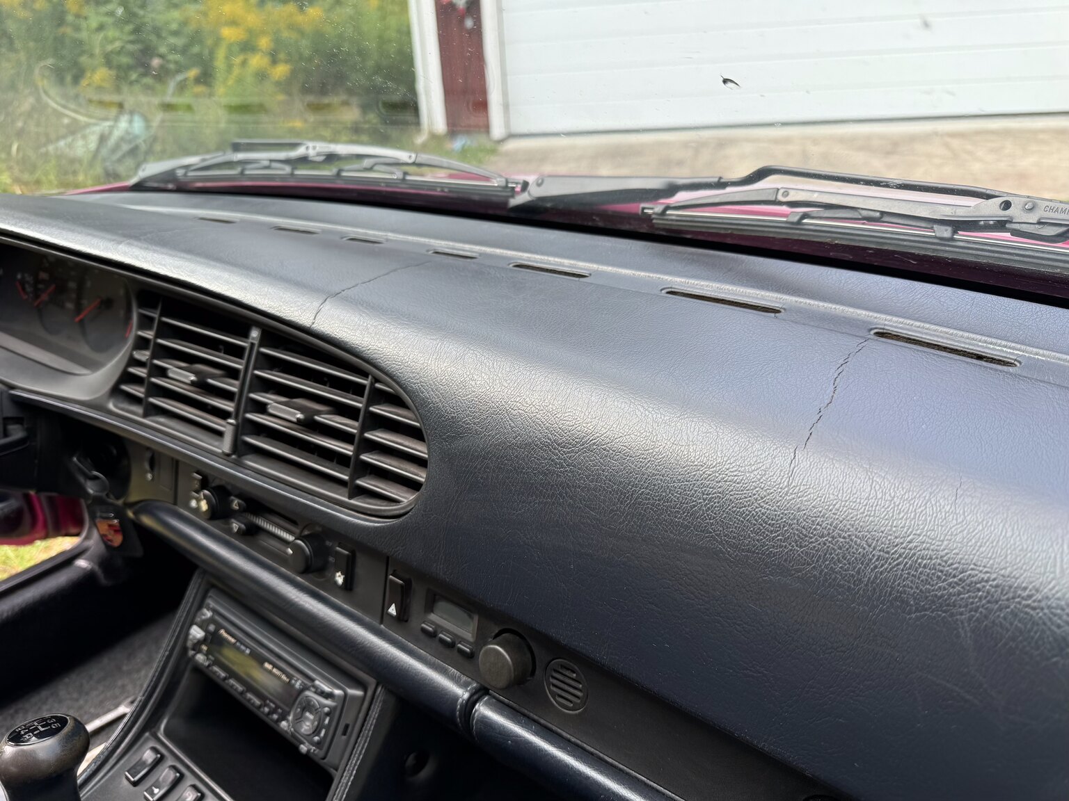 Interior image of 1990 Porsche 944 S2 Convertible