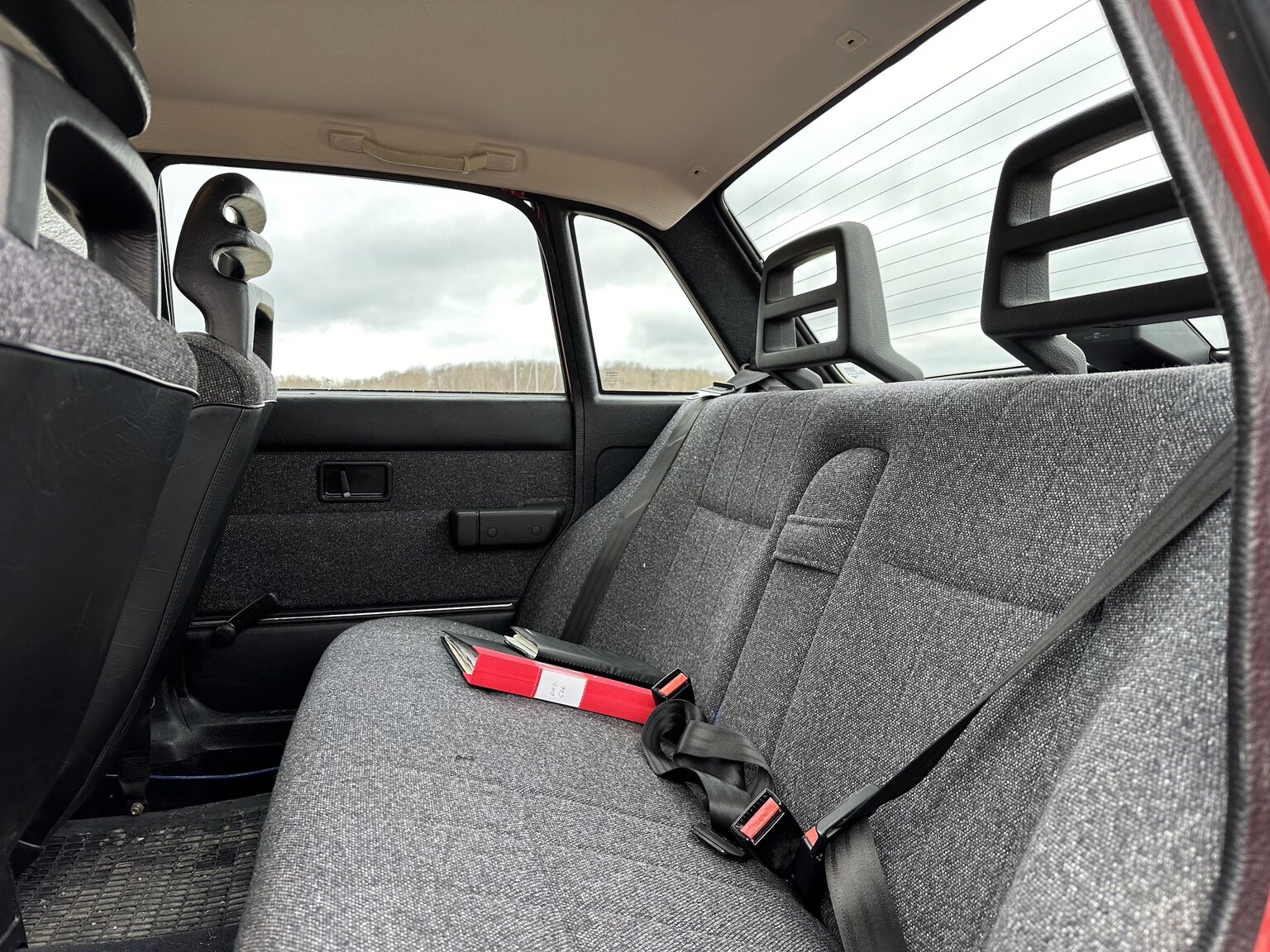 Interiörbild 1990 Volvo 240