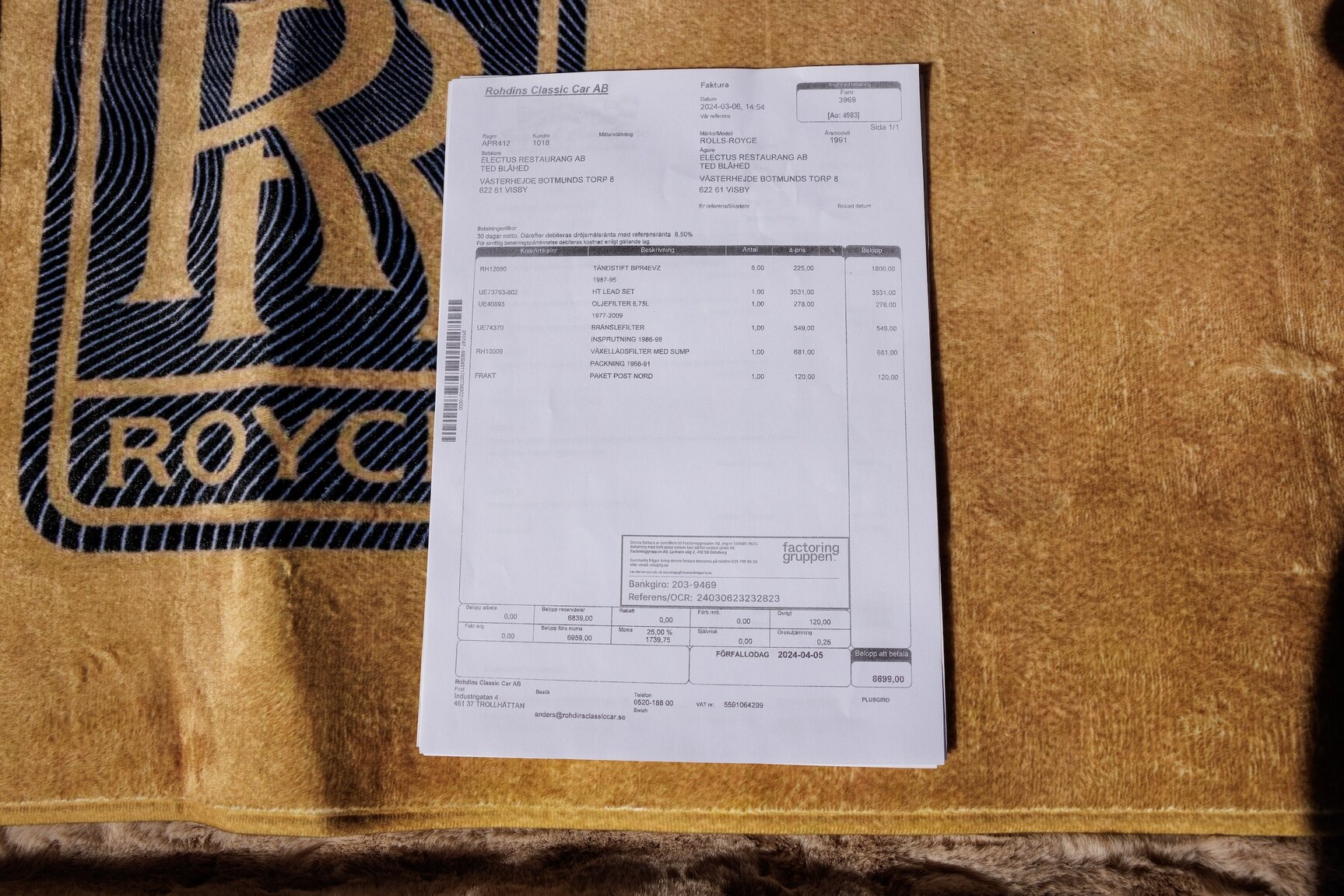 Documentation for 1991 Rolls Royce Silver Spur LWB