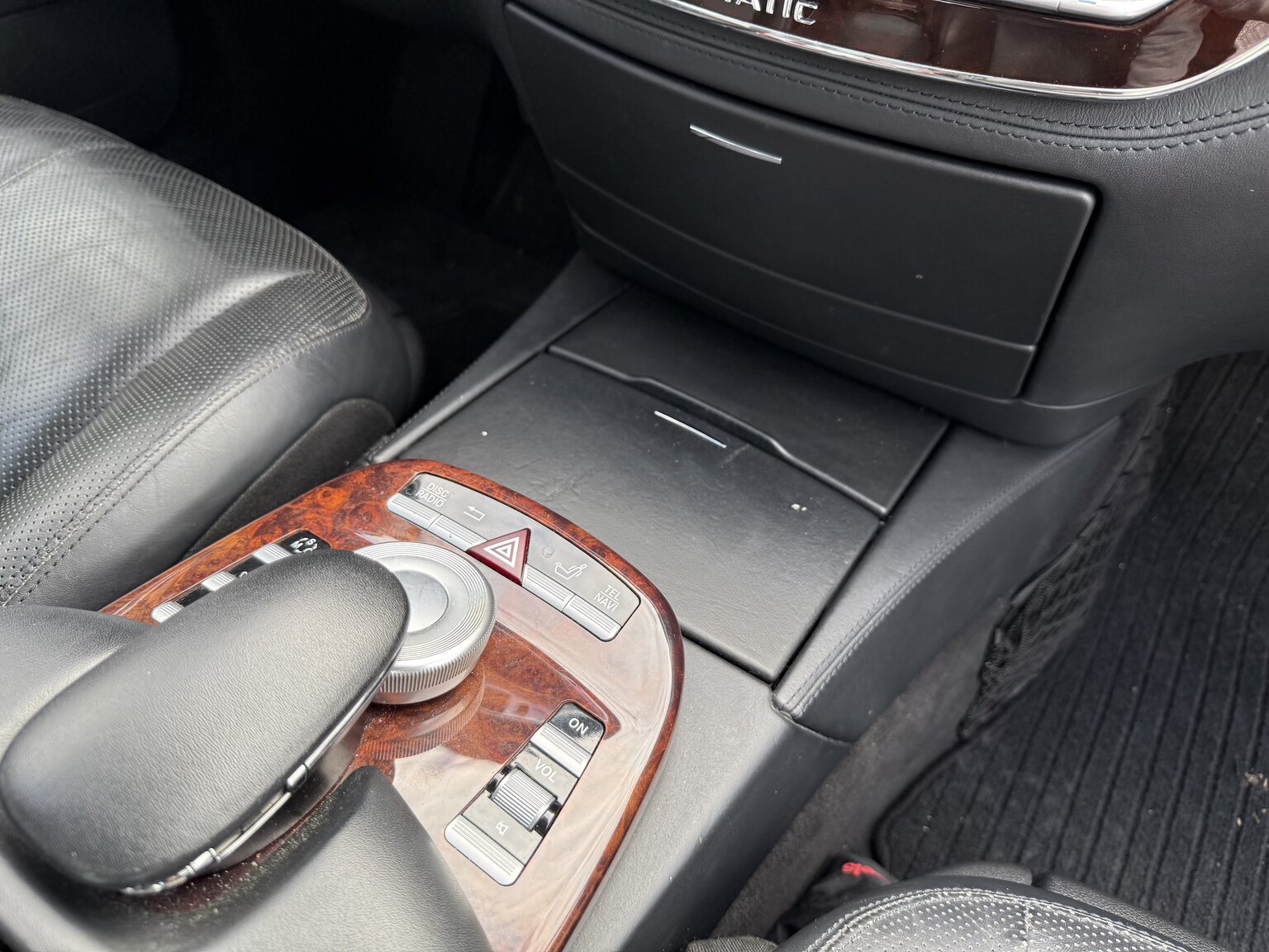 Interiörbild 2007 Mercedes-Benz S 500 L 4Matic 7G-Tronic