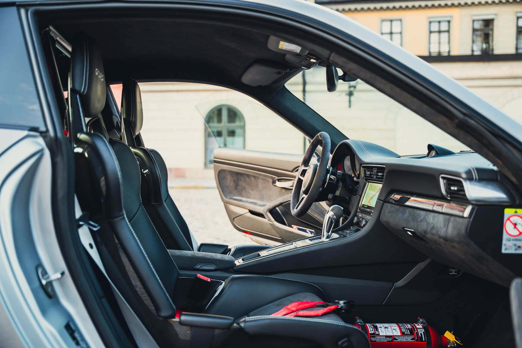 Interior image of 2016 Porsche 911 991 GT3 RS (14)