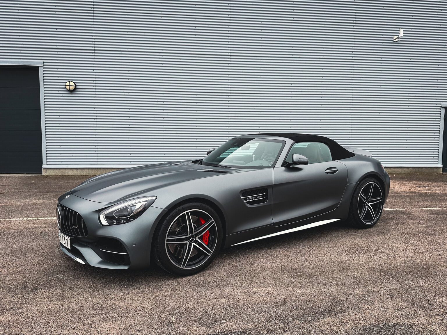Exteriörbild på 2018 Mercedes Benz AMG GT C