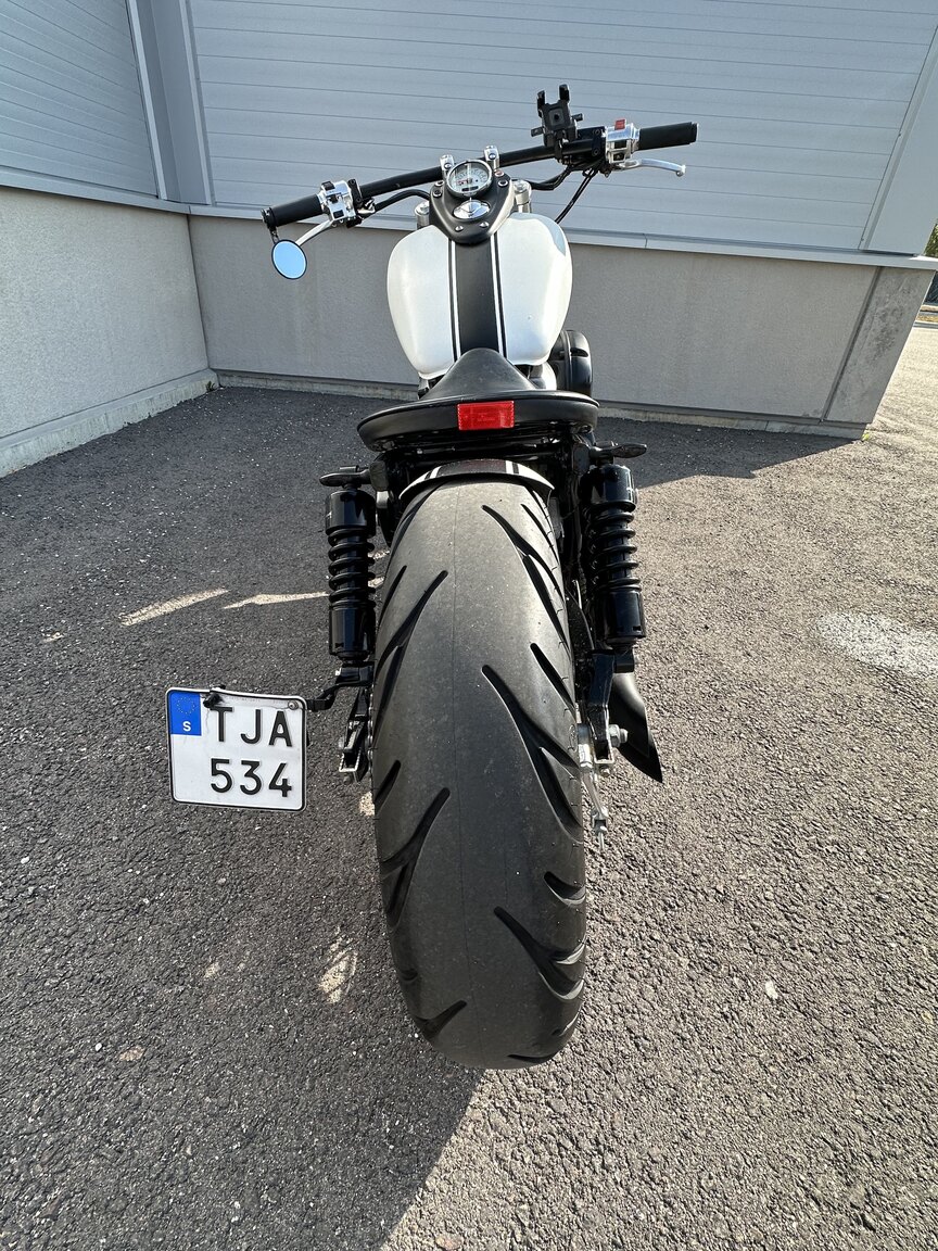 Exterior image of 2002 Honda Powersports VT750C Shadow