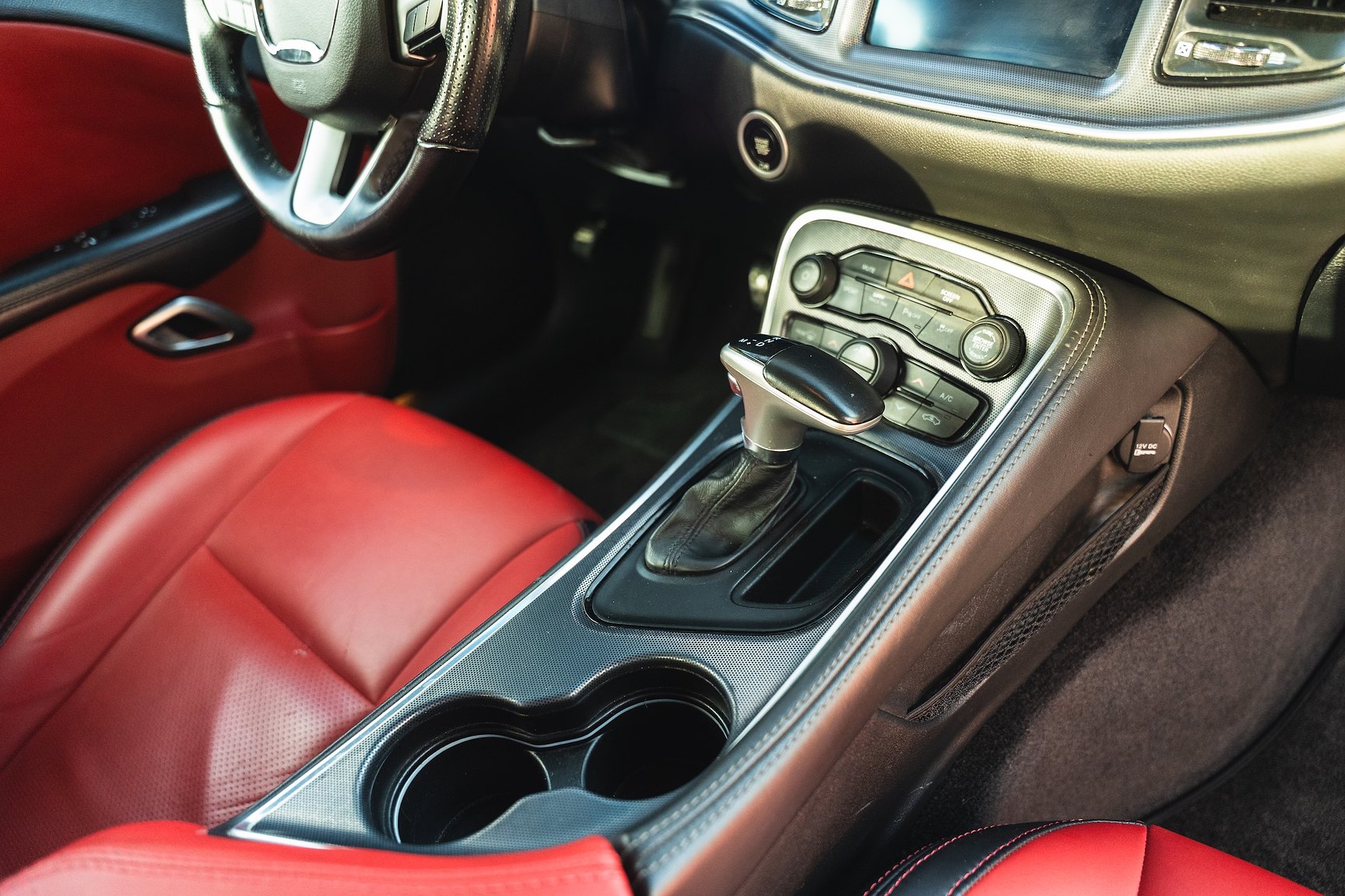 Interior image of 2018 Dodge Challenger R/T 392