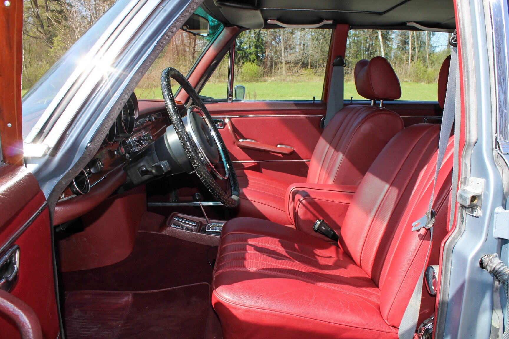 Interiörbild 1972 Mercedes-Benz 300 SEL 3.5
