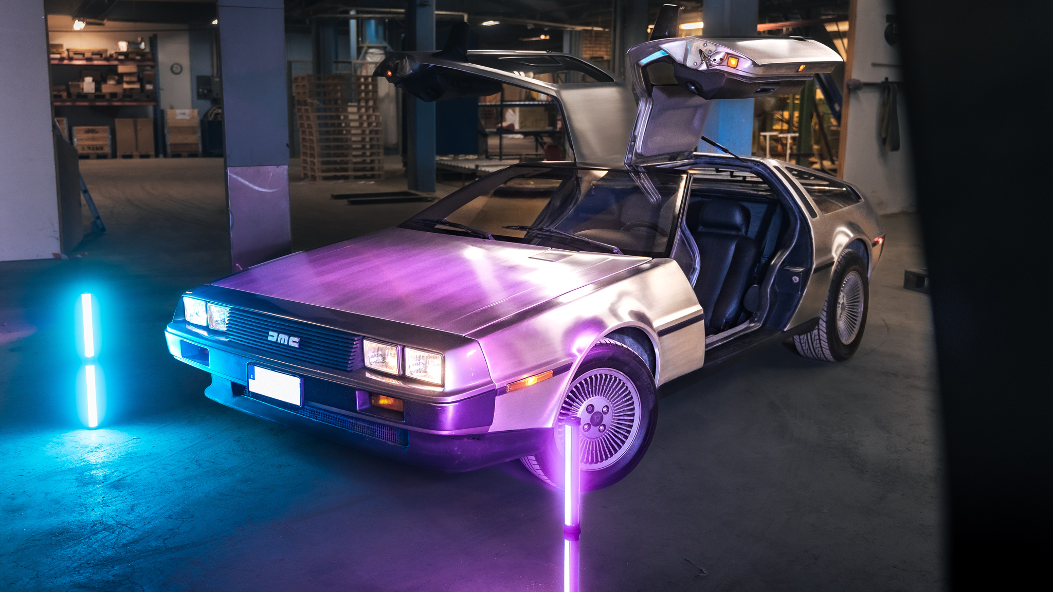 Exteriörbild på 1981 DMC DeLorean 