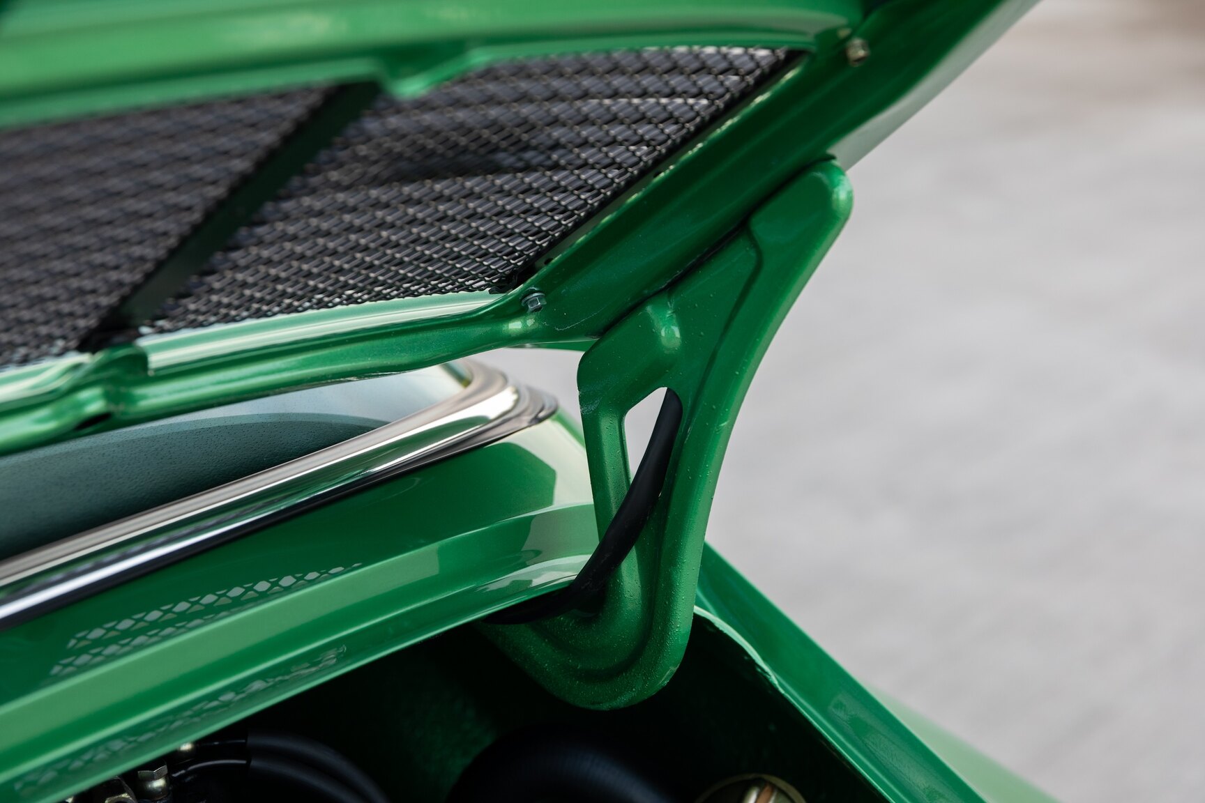 Image of 1974 Porsche 911 S Targa mechanics